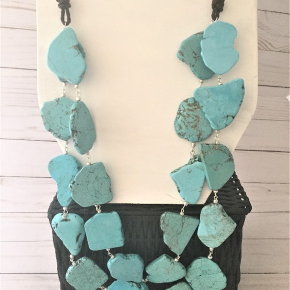 BNIB Chunky Layered Turquoise Statement Necklace - Picture 3 of 8